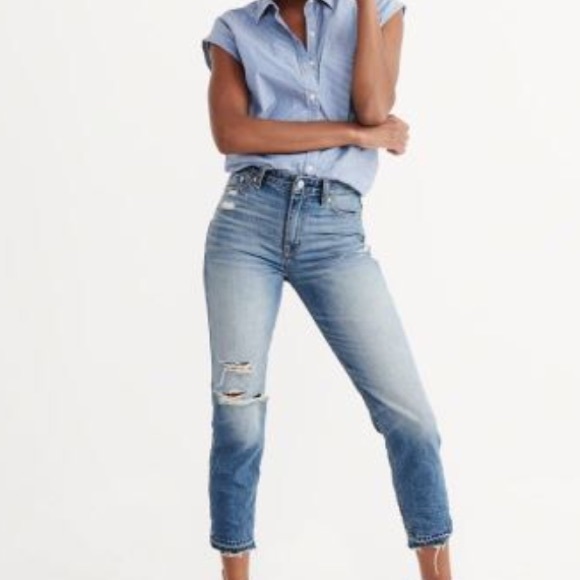 Abercrombie & Fitch Denim - 🎊HP Abercrombie & Fitch Girlfriend High Rise Jean